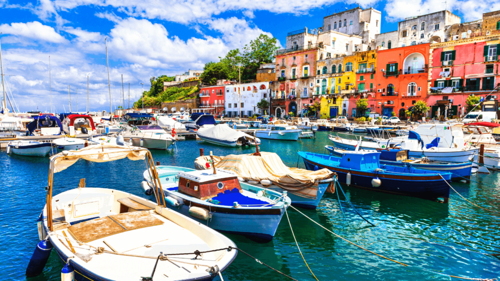 COSA VEDERE A PROCIDA, “L’ISOLA CHE GIACE”